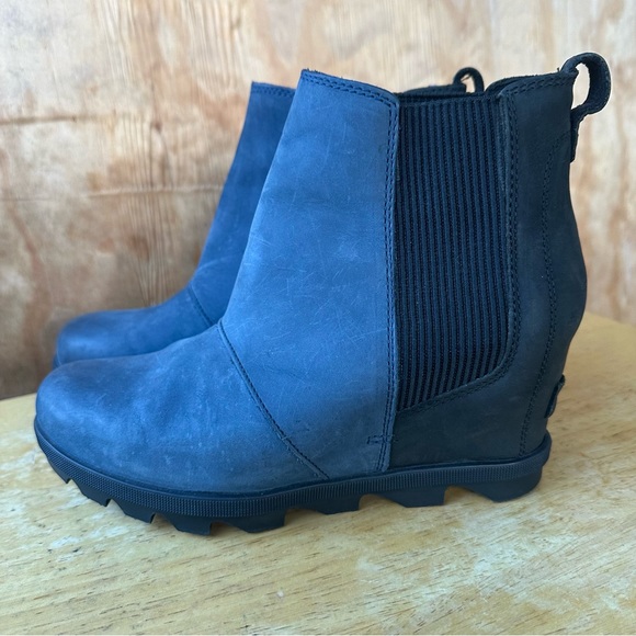 Sorel Shoes - Sorel Joan of Arctic Wedge II Chelsea Boot Collegiate Navy Leather Boot